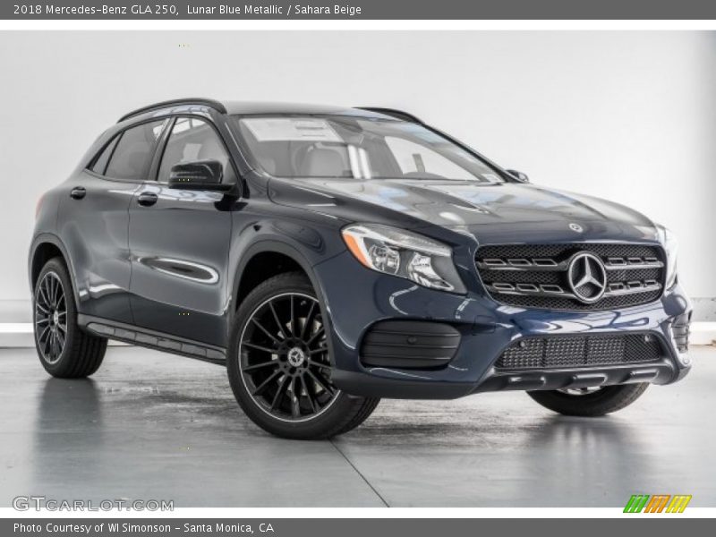 Front 3/4 View of 2018 GLA 250