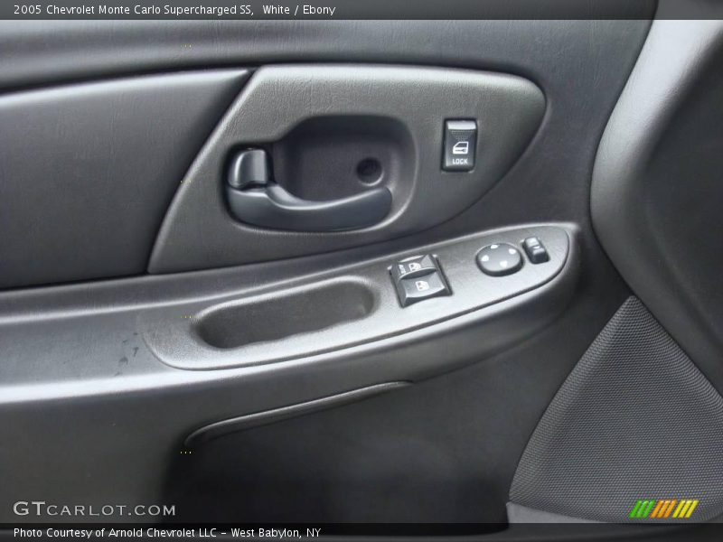 White / Ebony 2005 Chevrolet Monte Carlo Supercharged SS