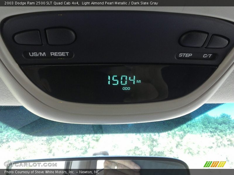 Light Almond Pearl Metallic / Dark Slate Gray 2003 Dodge Ram 2500 SLT Quad Cab 4x4