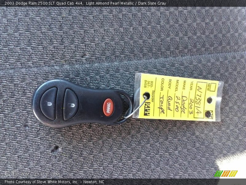 Light Almond Pearl Metallic / Dark Slate Gray 2003 Dodge Ram 2500 SLT Quad Cab 4x4