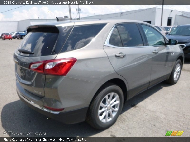 Pepperdust Metallic / Jet Black 2018 Chevrolet Equinox LT AWD