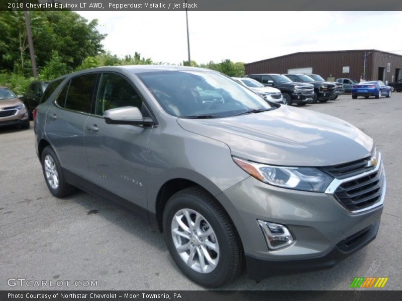 Pepperdust Metallic / Jet Black 2018 Chevrolet Equinox LT AWD