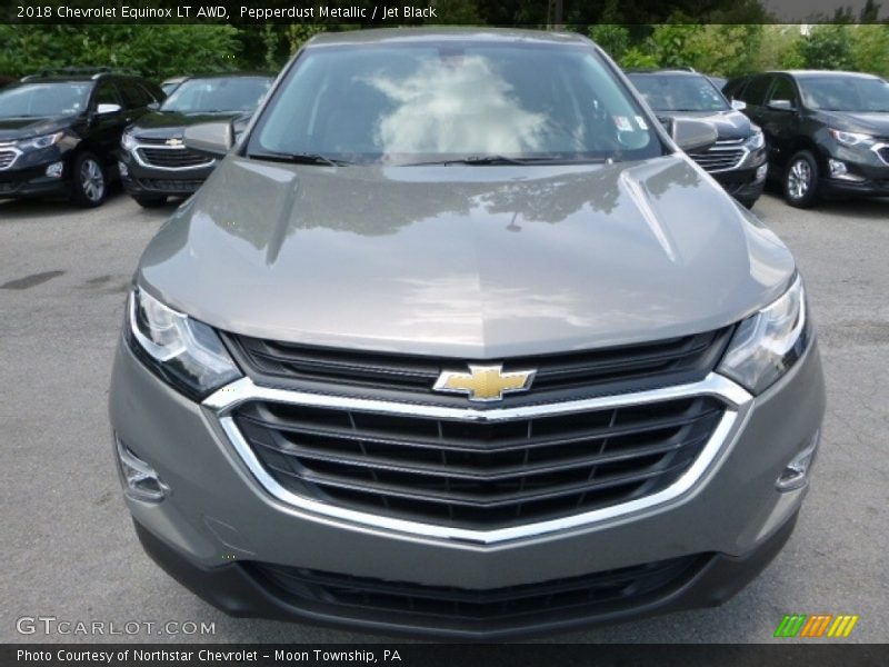 Pepperdust Metallic / Jet Black 2018 Chevrolet Equinox LT AWD