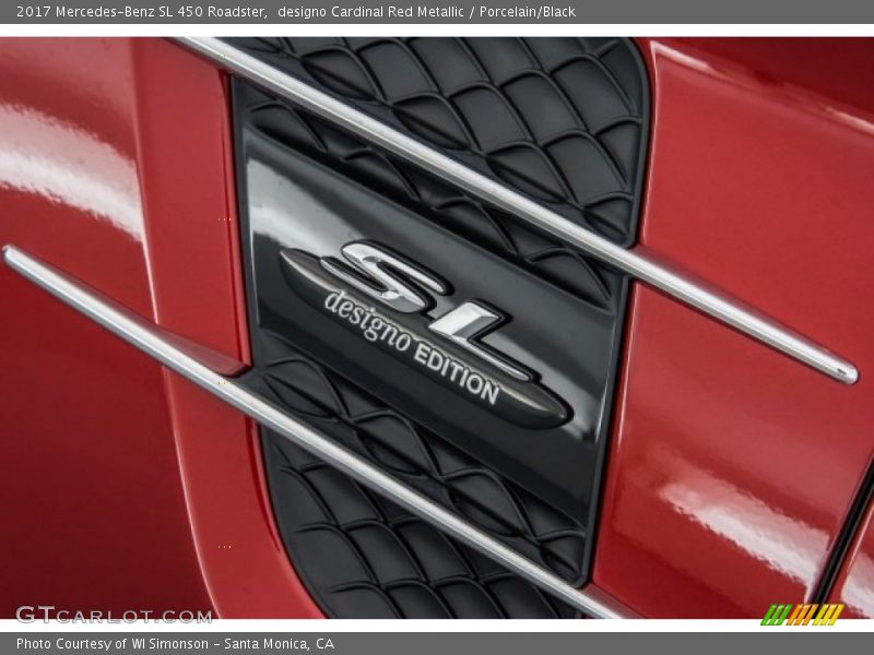 designo Cardinal Red Metallic / Porcelain/Black 2017 Mercedes-Benz SL 450 Roadster