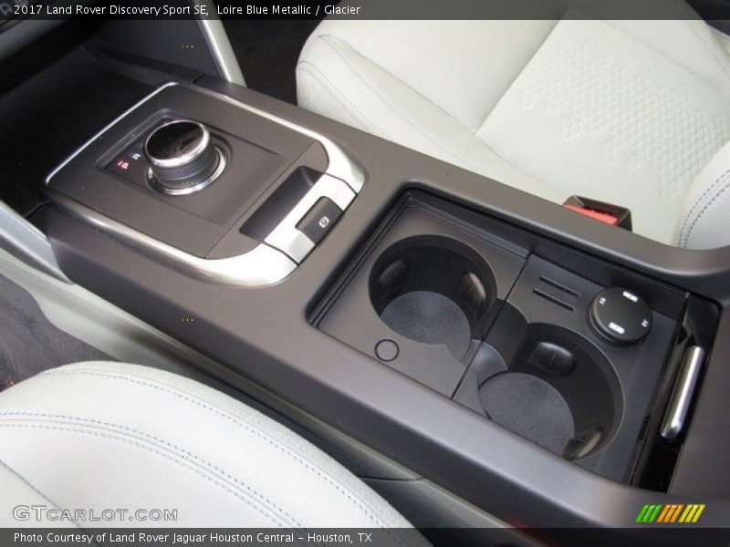 Loire Blue Metallic / Glacier 2017 Land Rover Discovery Sport SE