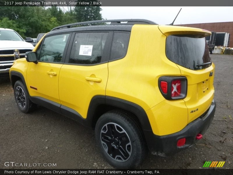 Solar Yellow / Black 2017 Jeep Renegade Trailhawk 4x4