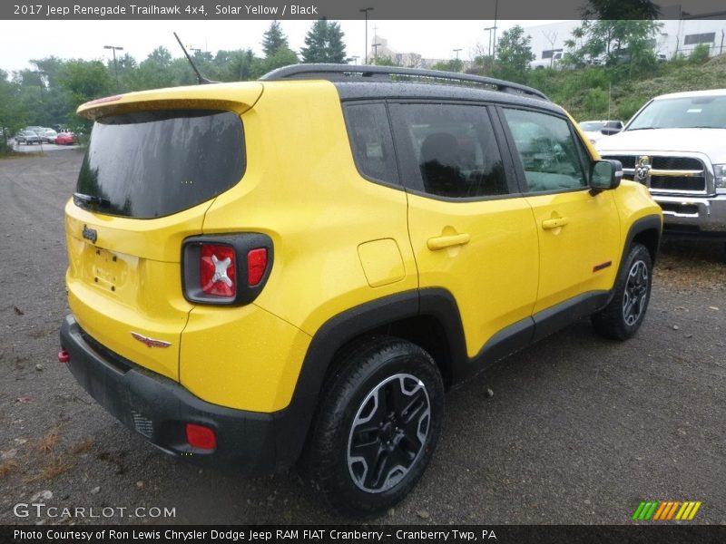 Solar Yellow / Black 2017 Jeep Renegade Trailhawk 4x4