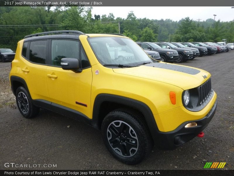 Solar Yellow / Black 2017 Jeep Renegade Trailhawk 4x4