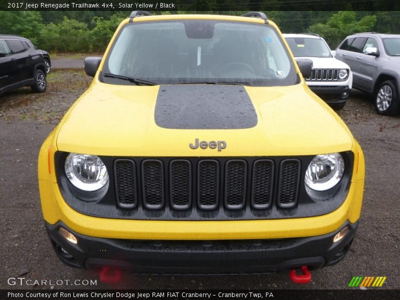 Solar Yellow / Black 2017 Jeep Renegade Trailhawk 4x4