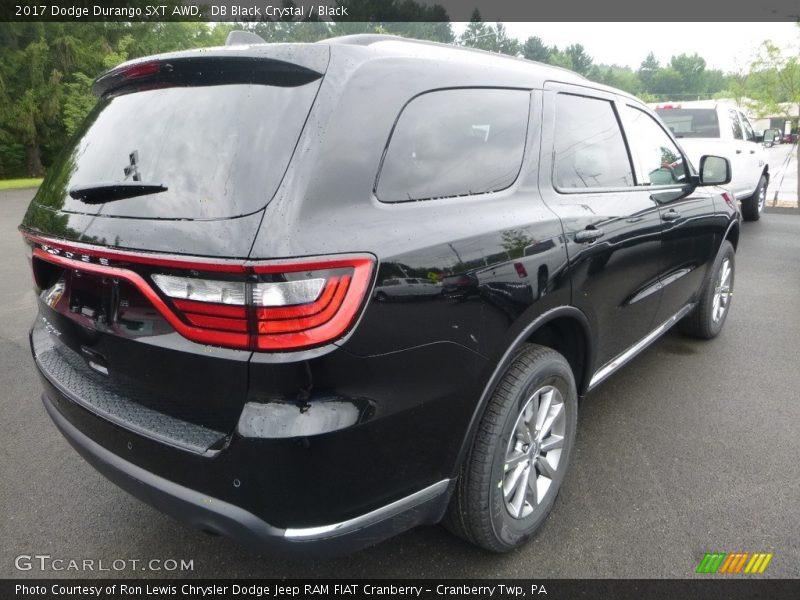 DB Black Crystal / Black 2017 Dodge Durango SXT AWD