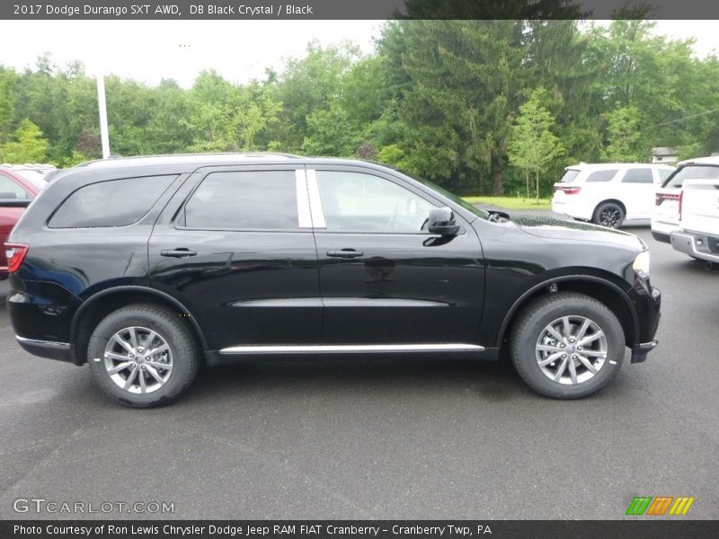 DB Black Crystal / Black 2017 Dodge Durango SXT AWD