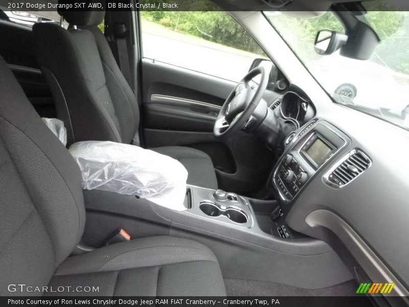 DB Black Crystal / Black 2017 Dodge Durango SXT AWD