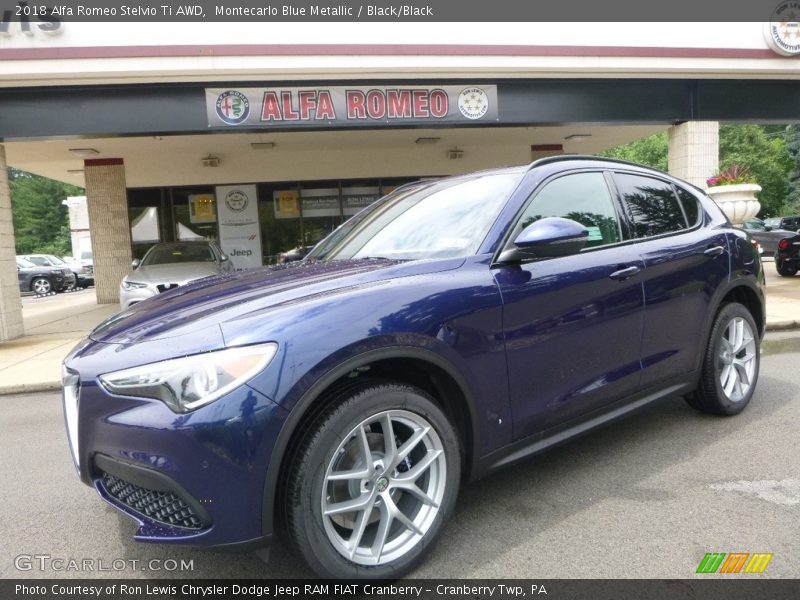 Front 3/4 View of 2018 Stelvio Ti AWD