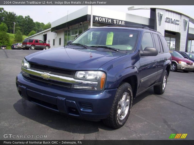 Indigo Blue Metallic / Medium Pewter 2004 Chevrolet TrailBlazer LS 4x4