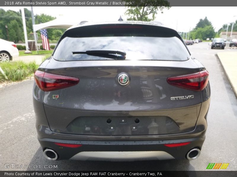 Stromboli Gray Metallic / Black/Black 2018 Alfa Romeo Stelvio Sport AWD