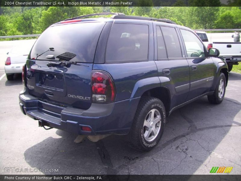 Indigo Blue Metallic / Medium Pewter 2004 Chevrolet TrailBlazer LS 4x4