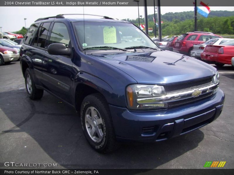 Indigo Blue Metallic / Medium Pewter 2004 Chevrolet TrailBlazer LS 4x4