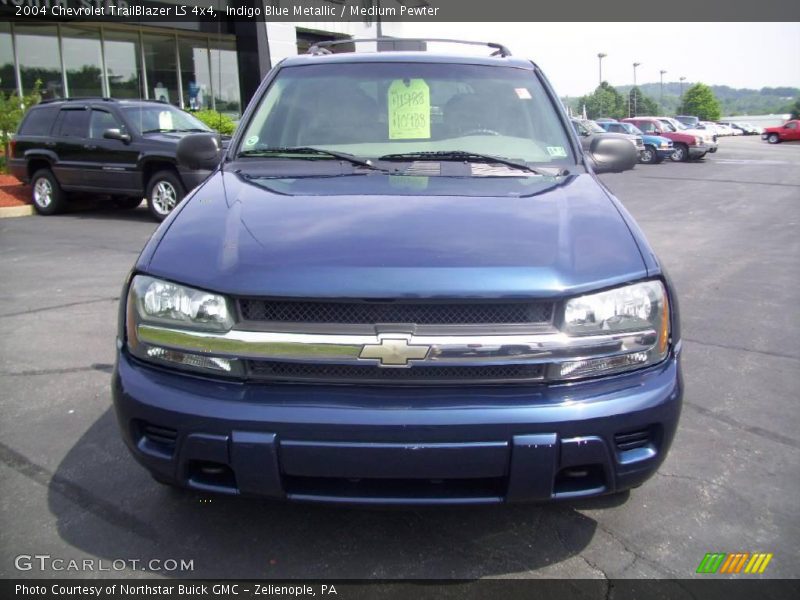 Indigo Blue Metallic / Medium Pewter 2004 Chevrolet TrailBlazer LS 4x4