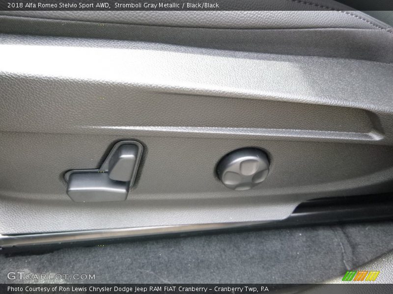 Stromboli Gray Metallic / Black/Black 2018 Alfa Romeo Stelvio Sport AWD