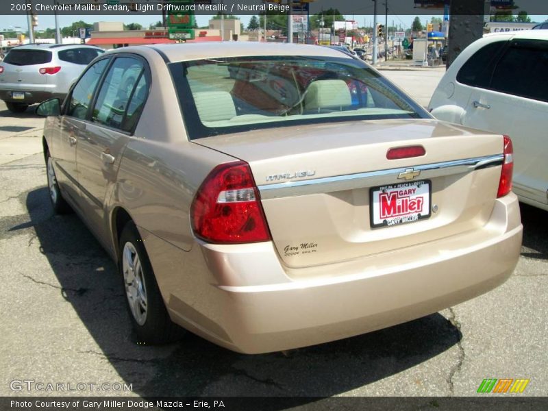 Light Driftwood Metallic / Neutral Beige 2005 Chevrolet Malibu Sedan