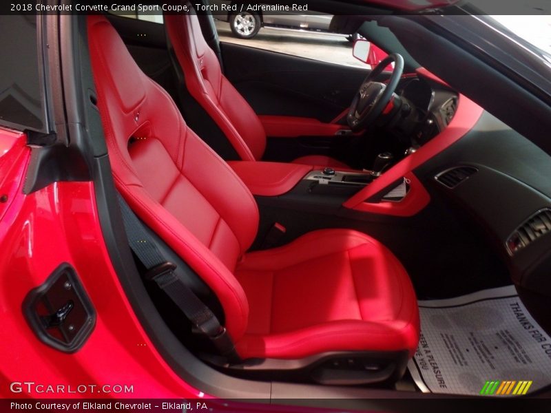 Front Seat of 2018 Corvette Grand Sport Coupe