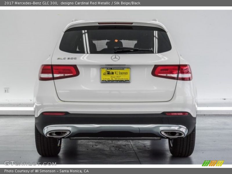 designo Cardinal Red Metallic / Silk Beige/Black 2017 Mercedes-Benz GLC 300