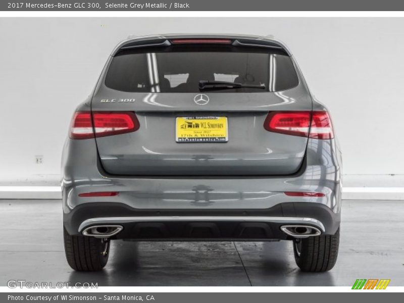 Selenite Grey Metallic / Black 2017 Mercedes-Benz GLC 300