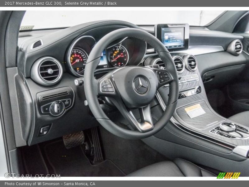 Selenite Grey Metallic / Black 2017 Mercedes-Benz GLC 300