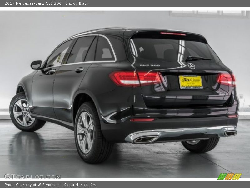 Black / Black 2017 Mercedes-Benz GLC 300