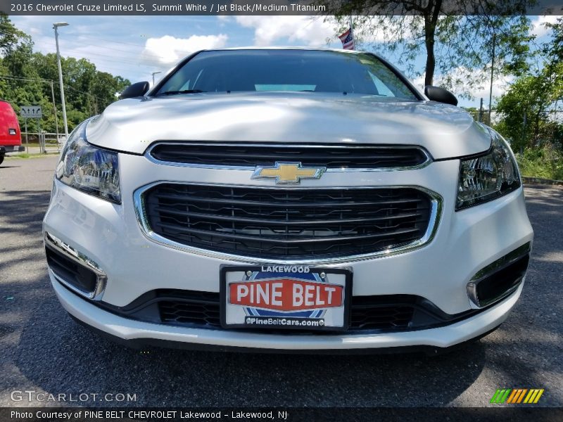 Summit White / Jet Black/Medium Titanium 2016 Chevrolet Cruze Limited LS