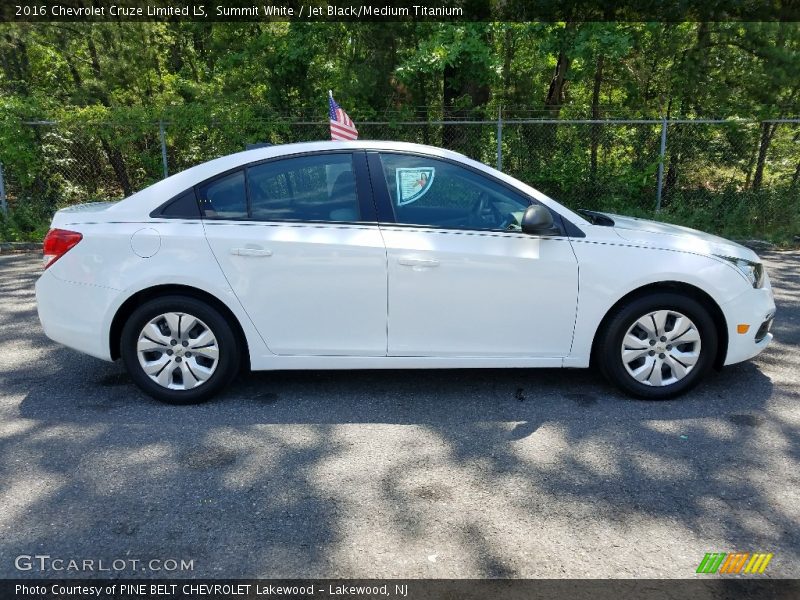 Summit White / Jet Black/Medium Titanium 2016 Chevrolet Cruze Limited LS