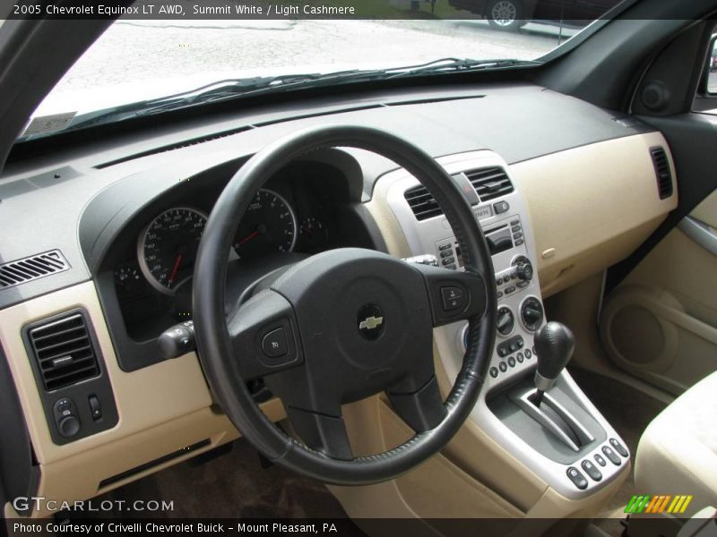 Summit White / Light Cashmere 2005 Chevrolet Equinox LT AWD