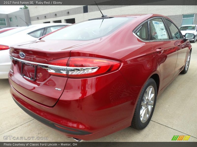Ruby Red / Ebony 2017 Ford Fusion SE