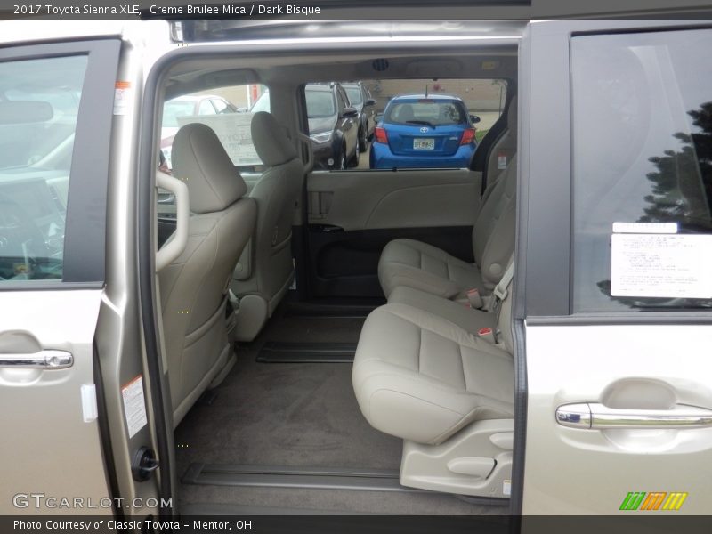 Creme Brulee Mica / Dark Bisque 2017 Toyota Sienna XLE