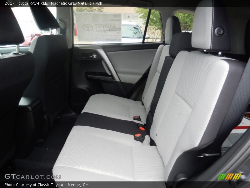 Magnetic Gray Metallic / Ash 2017 Toyota RAV4 XLE