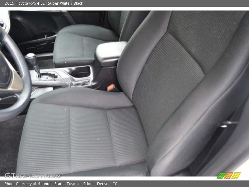 Super White / Black 2015 Toyota RAV4 LE
