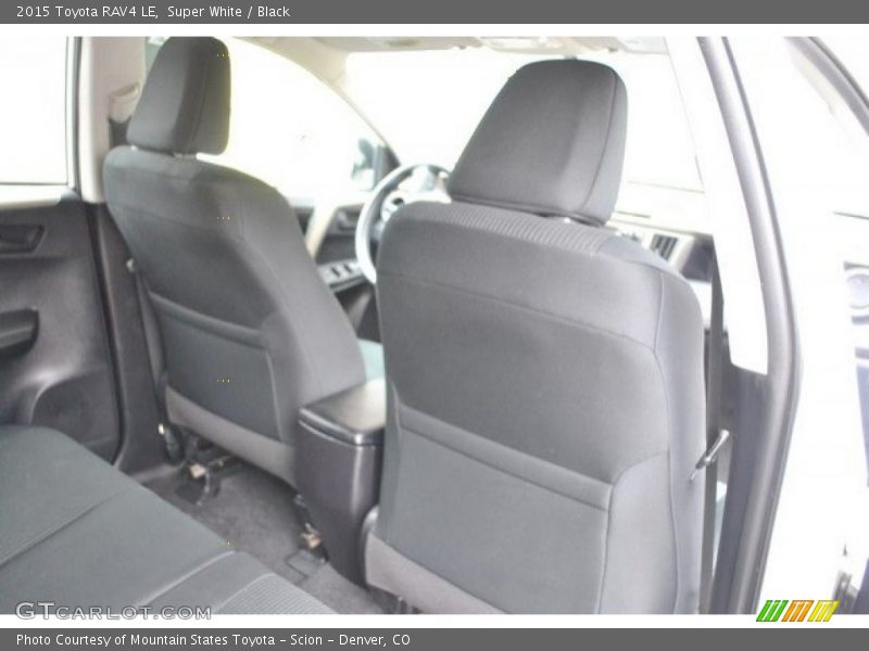 Super White / Black 2015 Toyota RAV4 LE