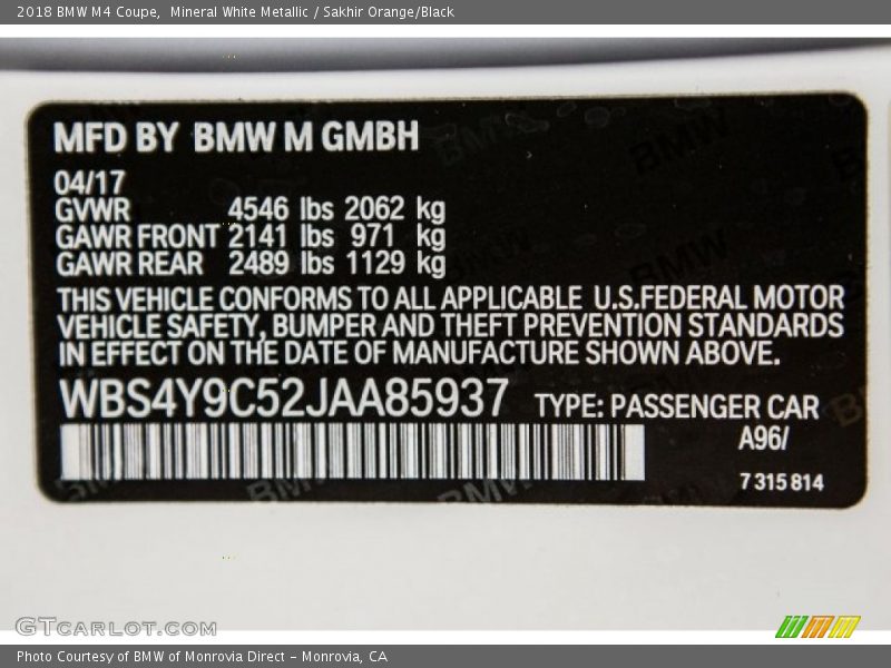 Mineral White Metallic / Sakhir Orange/Black 2018 BMW M4 Coupe
