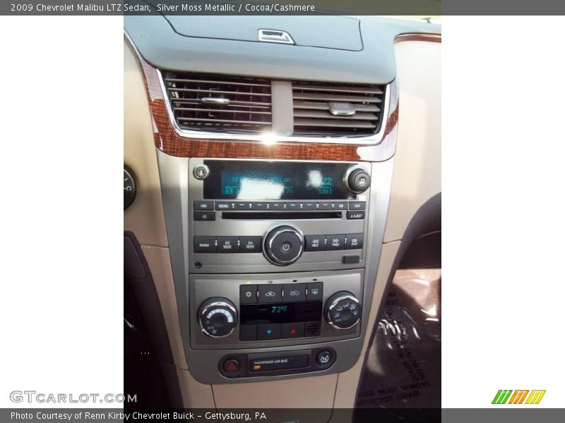 Silver Moss Metallic / Cocoa/Cashmere 2009 Chevrolet Malibu LTZ Sedan