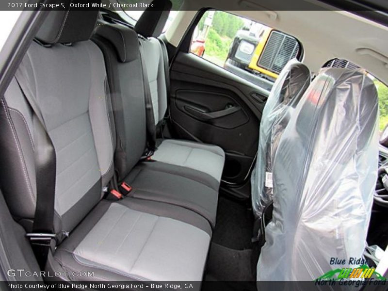 Oxford White / Charcoal Black 2017 Ford Escape S