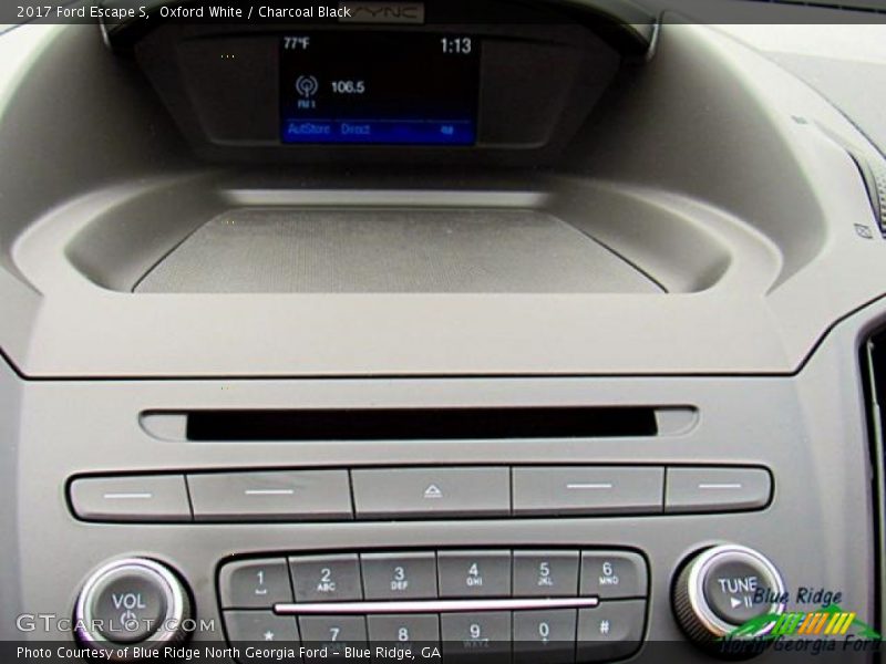 Oxford White / Charcoal Black 2017 Ford Escape S