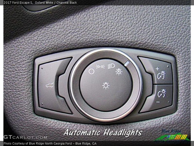 Oxford White / Charcoal Black 2017 Ford Escape S
