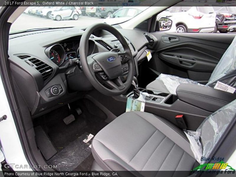 Oxford White / Charcoal Black 2017 Ford Escape S