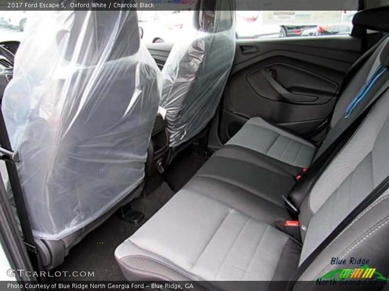 Oxford White / Charcoal Black 2017 Ford Escape S