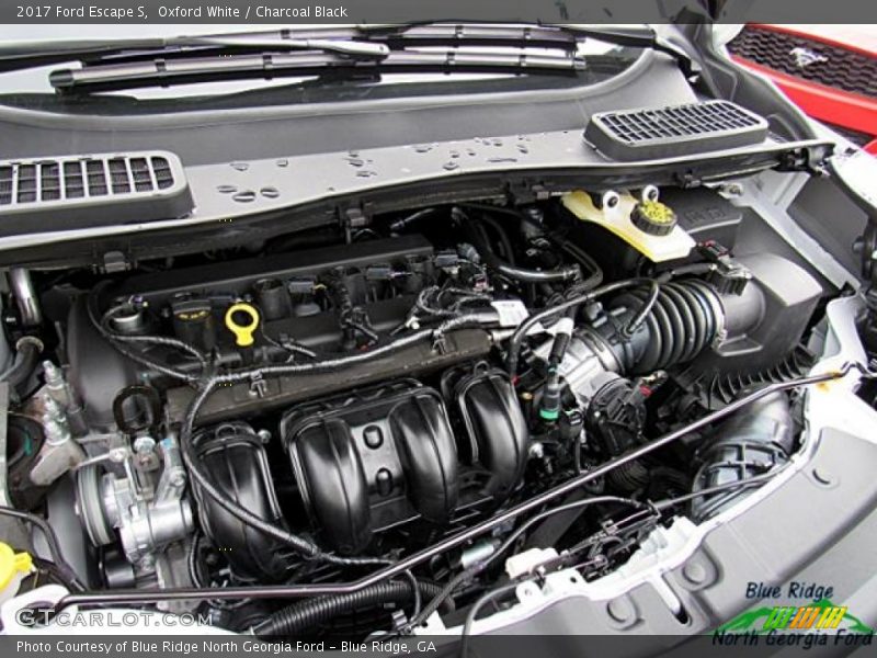Oxford White / Charcoal Black 2017 Ford Escape S