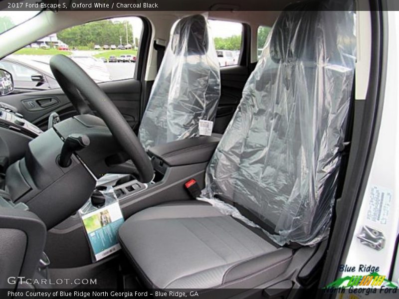 Oxford White / Charcoal Black 2017 Ford Escape S
