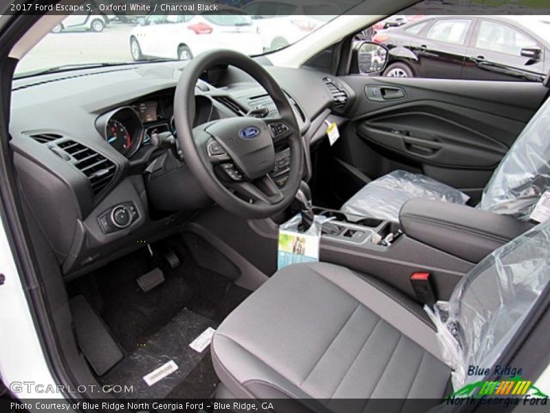 Oxford White / Charcoal Black 2017 Ford Escape S