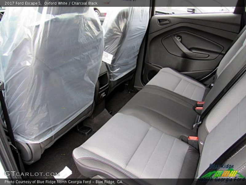Oxford White / Charcoal Black 2017 Ford Escape S