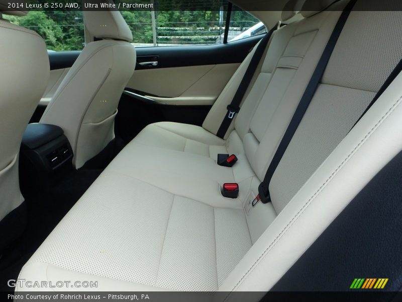 Ultra White / Parchment 2014 Lexus IS 250 AWD