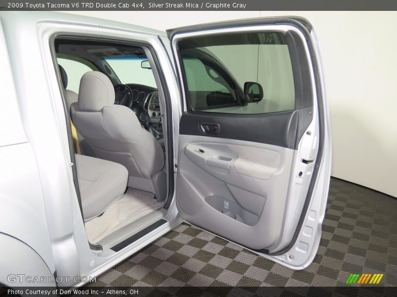 Silver Streak Mica / Graphite Gray 2009 Toyota Tacoma V6 TRD Double Cab 4x4